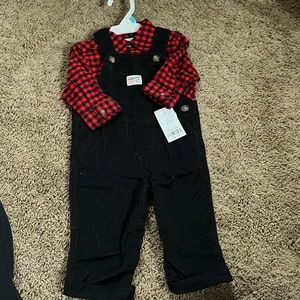 NWT- Holiday Outfit Overalls